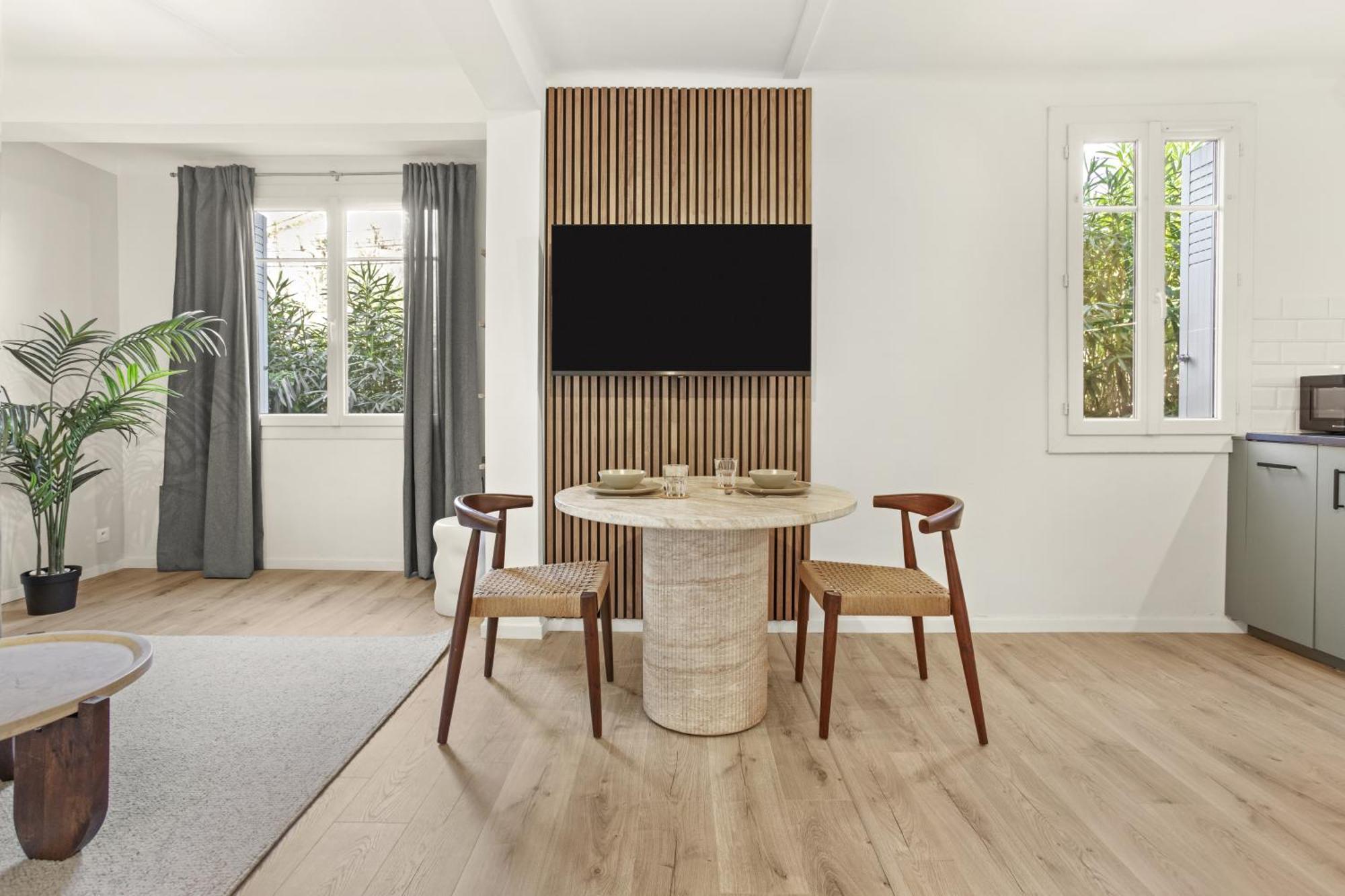 Appartement Proximite Place Des Lices Avec Parking Saint-Tropez Eksteriør bilde